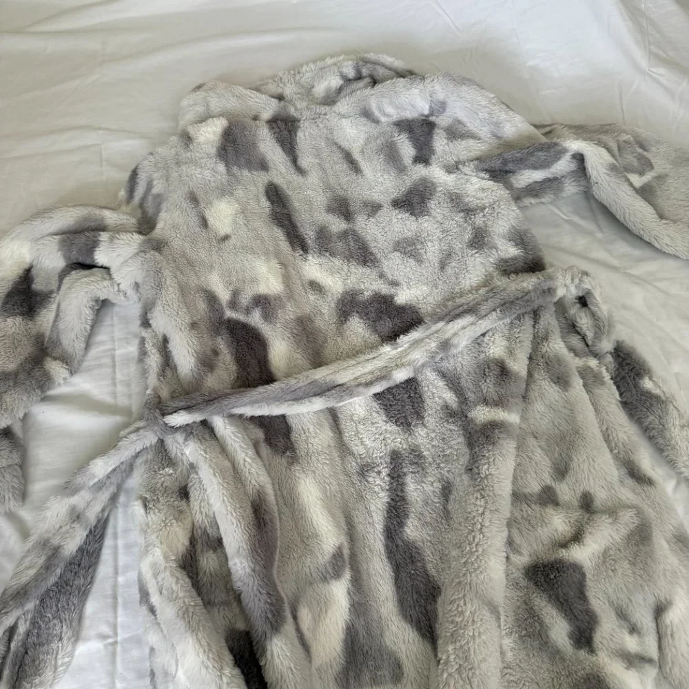 Target Winter Home Long Robe - White/Grey - Picture 10 of 13